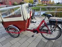 Afbeelding in Gallery-weergave laden, Bakfiets nl E-CargTrike Classic Wide - Shimano Steps midden motor -Met Huif

