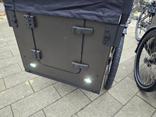 Afbeelding in Gallery-weergave laden, Nieuwste Model Duits S Design shimano NN7 dr. 14,5 Ah accu S model Duurzame en Betrouwbare Bakfietsen
