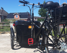 Afbeelding in Gallery-weergave laden, Nihola DOG | Elektrisch met Middenmotor | Hondendeur (Deurklep)

